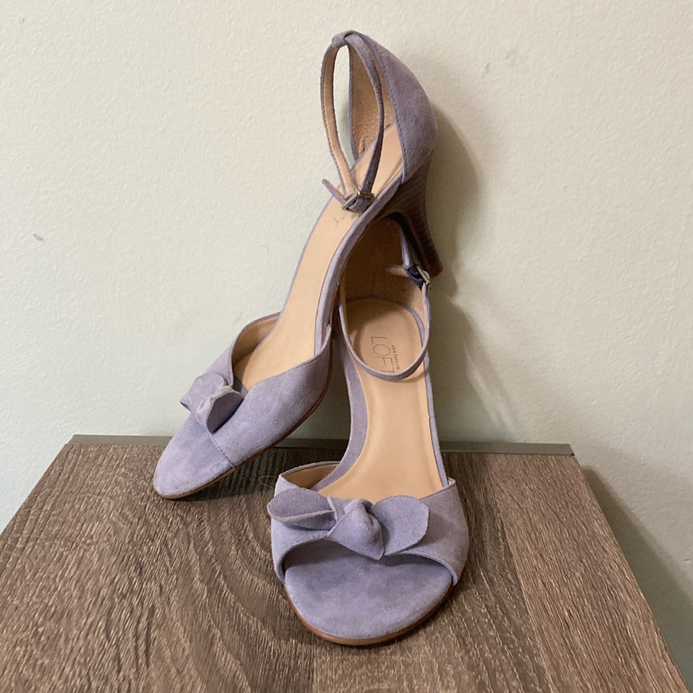LOFT suede lavender Heels with Ankle Strap and Bow 8